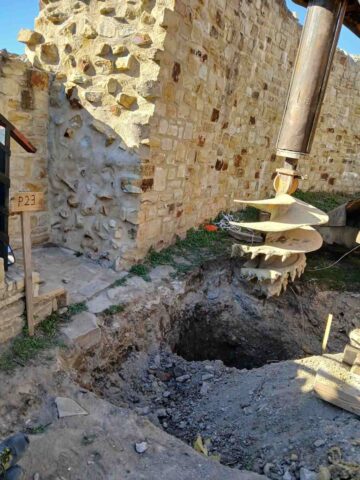 Cisterna medievală pentru stingerea incendiilor din Cetatea de Scaun a Sucevei, scoasă la iveală