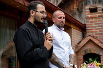 Preotul Alexandru Lungu și polițistul Daniel Ceclan vor să construiască un spital pentru copii și mame în Suceava