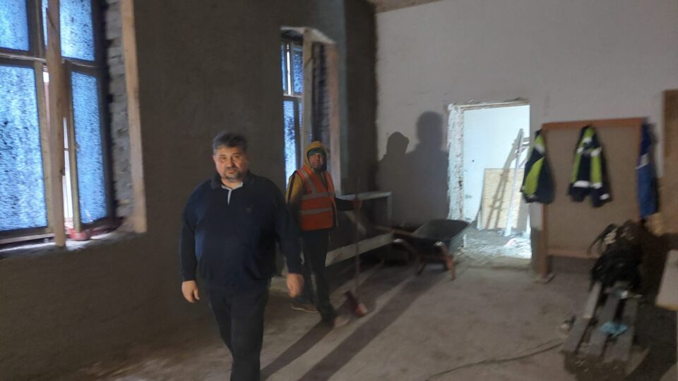 Directorul Muzeului Național al Bucovinei, dr. Emil Ursu Directorul Muzeului Național al Bucovinei, dr. Emil Ursu