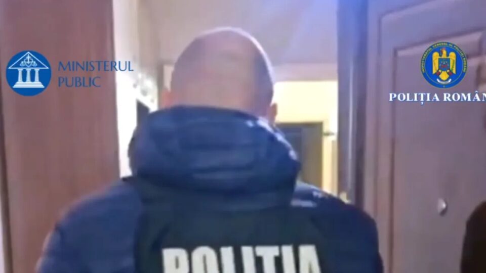 Un spaniol a investit peste 175.000 de euro într-o falsă afacere imobiliară, la Vama Un spaniol a investit peste 175.000 de euro într-o falsă afacere imobiliară, la Vama