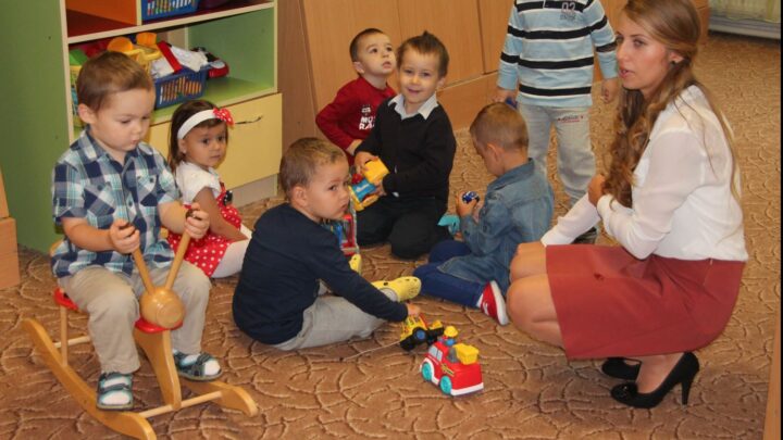 Aproape 4.000 de elevi învață în școli private, cei mai mulți la Filadelfia și Natanael