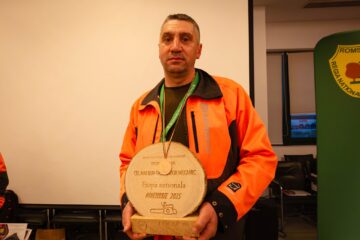 Vasile Cotos - Direcția Silvică Suceava, loc fruntaș la competiția ”Cel mai bun fasonator mecanic” Vasile Cotos - Direcția Silvică Suceava, loc fruntaș la competiția ”Cel mai bun fasonator mecanic”