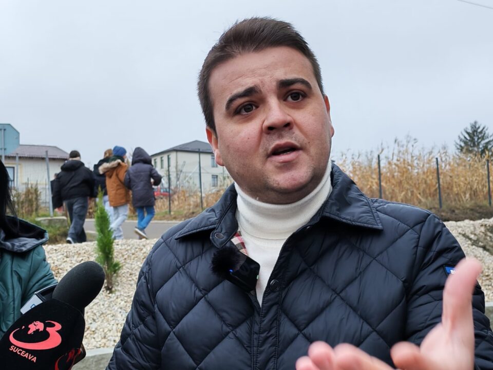 Oportunitatea investiției și amenințarea cu „măsuri extreme”, argumentele lui Șoldan la negocierile cu Bolojan pentru șoseaua de centură de la Gura Humorului