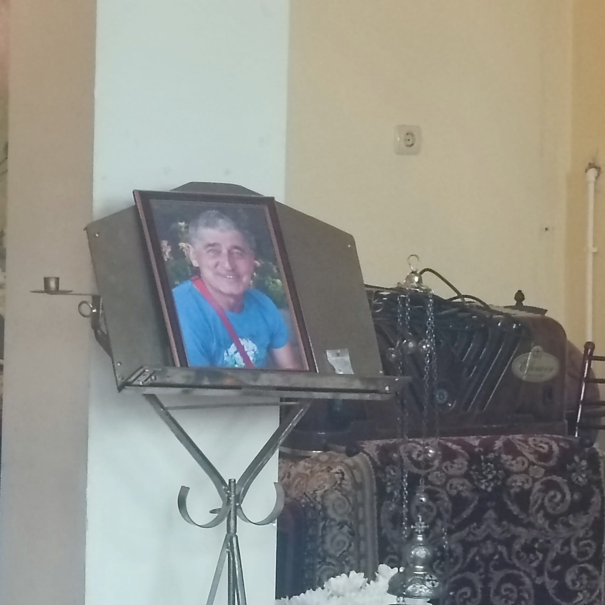 Suceveanul mort după prăbușirea unui turn medieval din Roma a fost adus acasă pentru înmormântare