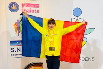 Câmpulungeanca Mădălina Elena Sîrbu e dublă medaliată la Campionatul Balcanic de Cros Câmpulungeanca Mădălina Elena Sîrbu e dublă medaliată la Campionatul Balcanic de Cros