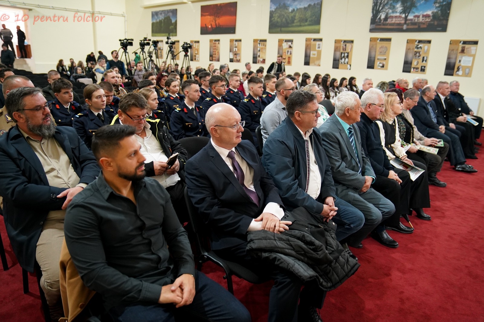 Proiectul „10 pentru folclor”, la ceas aniversar. Zece ani de activități educative și spectacole remarcabile