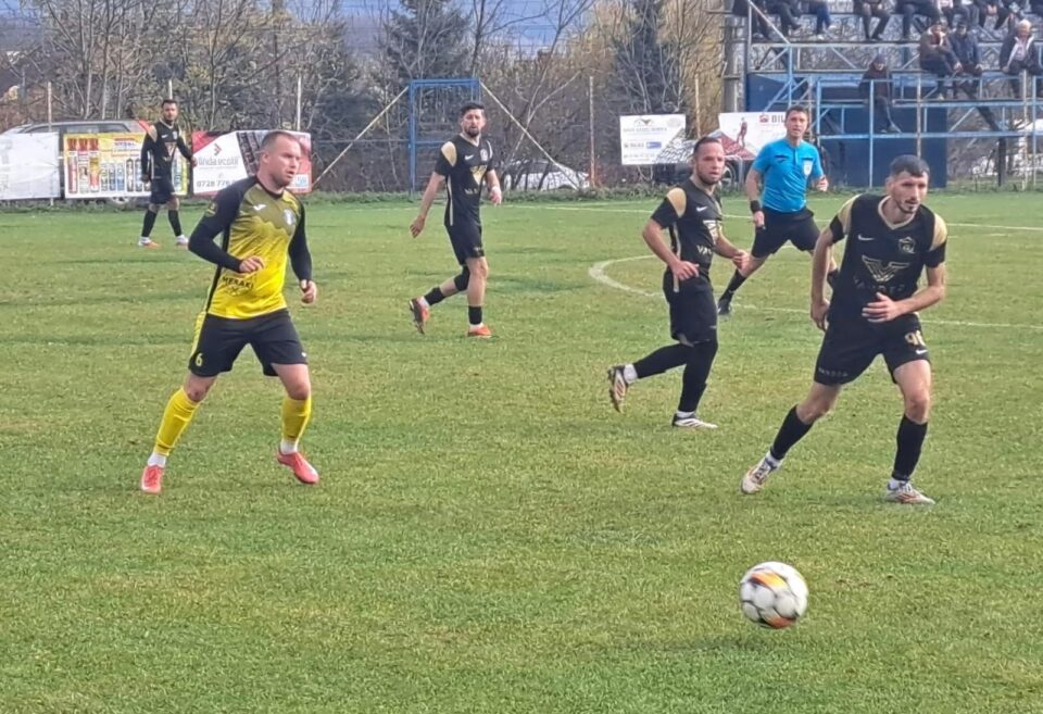 Partida de la Liteni s-a încheiat cu victoria categorică a gazdelor Partida de la Liteni s-a încheiat cu victoria categorică a gazdelor