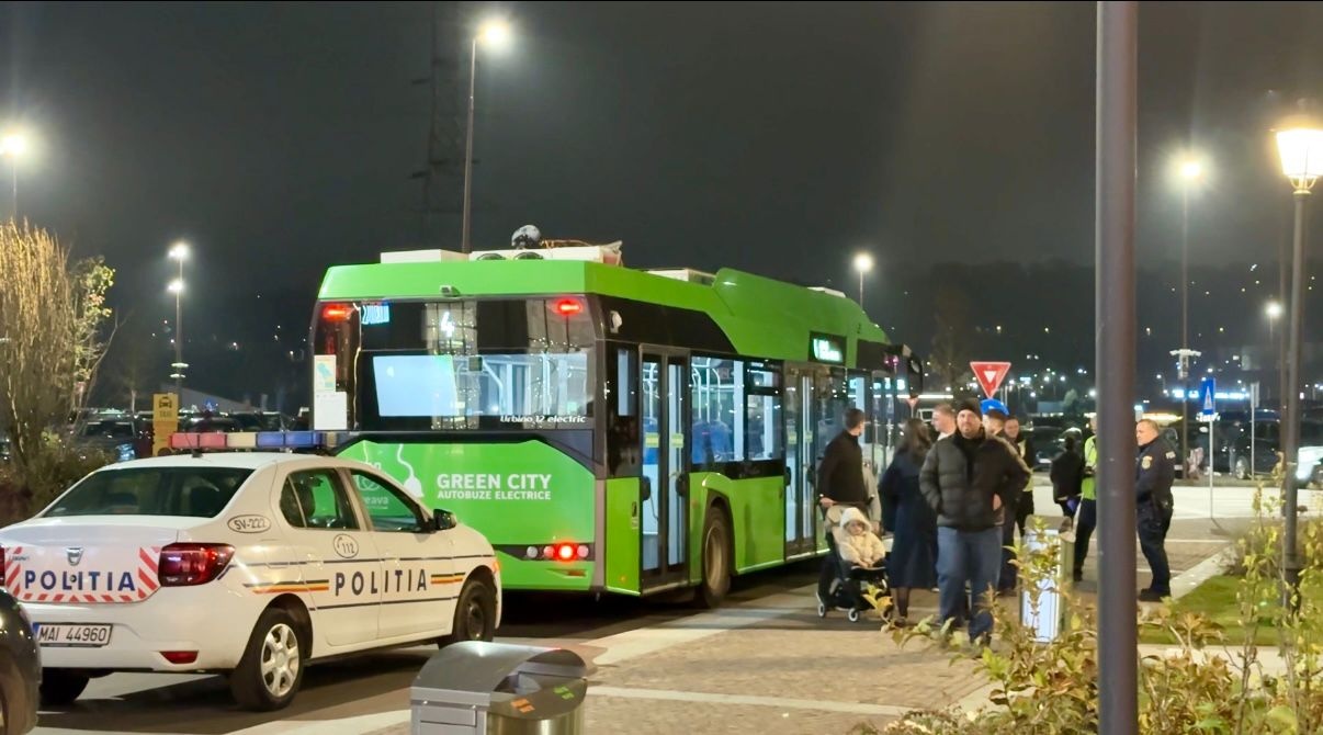 Unui bărbat i s-a făcut rău într-un autobuz și a murit