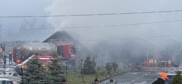 Un turist a murit după ce pensiunea în care era cazat a luat foc