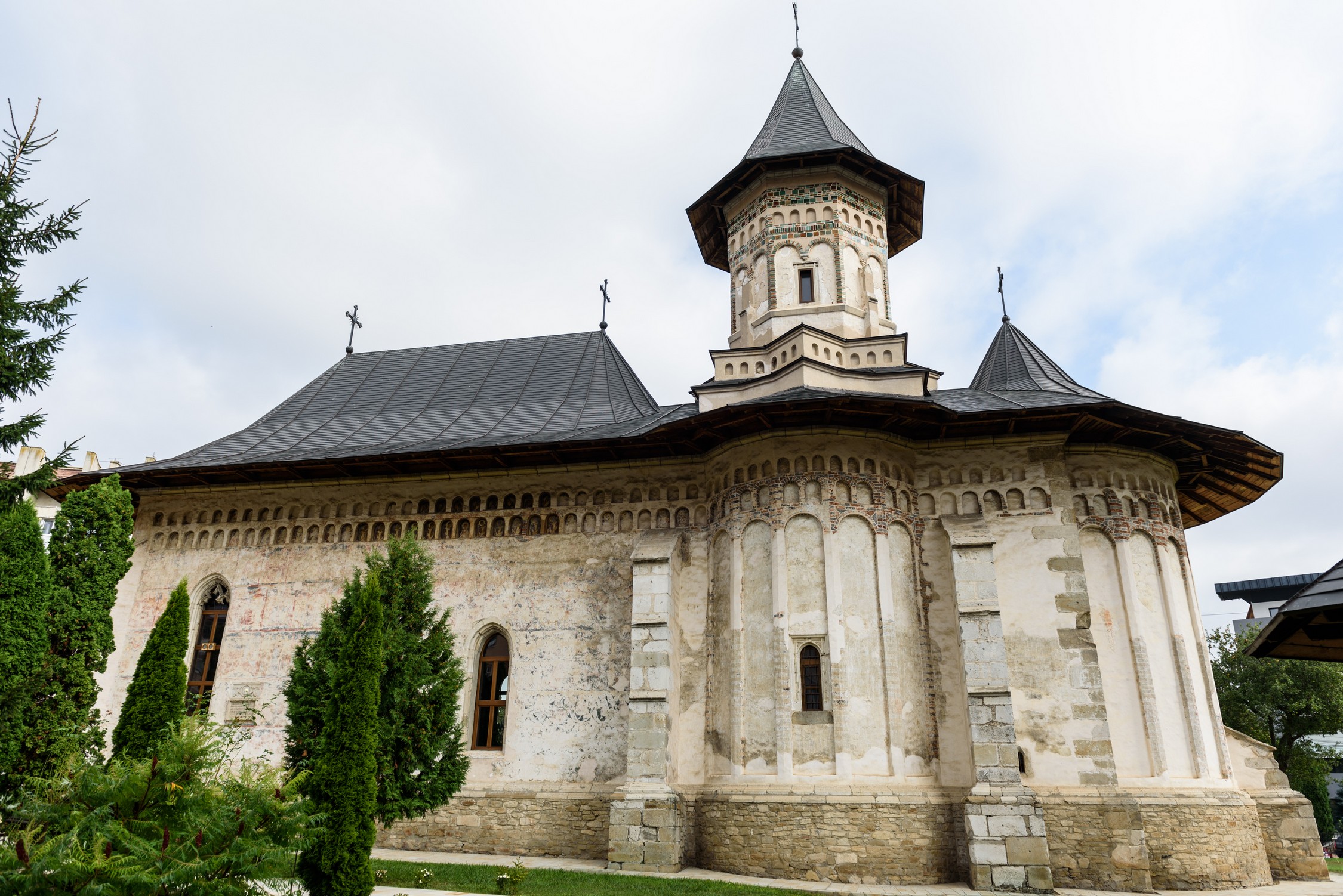 Extinderea NATO s-a făcut pe „culoarele culturale” ale sfinților militari Gheorghe și Dimitrie