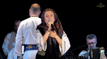 O elevă a Colegiului Militar Câmpulung câștigă Marele Trofeu la un festival de folclor de la Alba Iulia