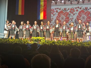 Ansamblul „Plaiurile Dornelor” – Ambasador al tradițiilor bucovinene în Italia