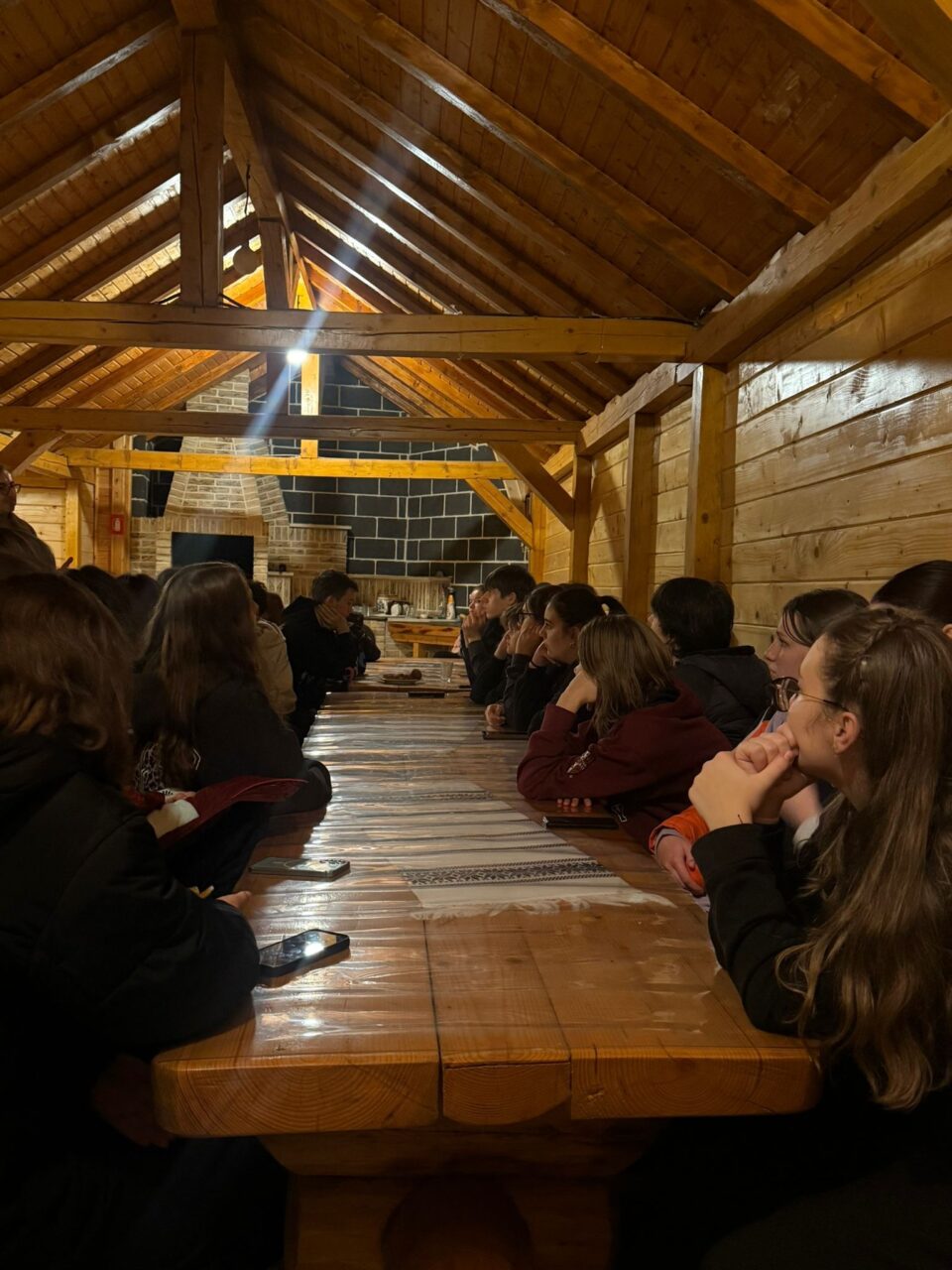 Tabăra Tinerilor Voluntari ATOS, ediția a IV-a, la Slătioara