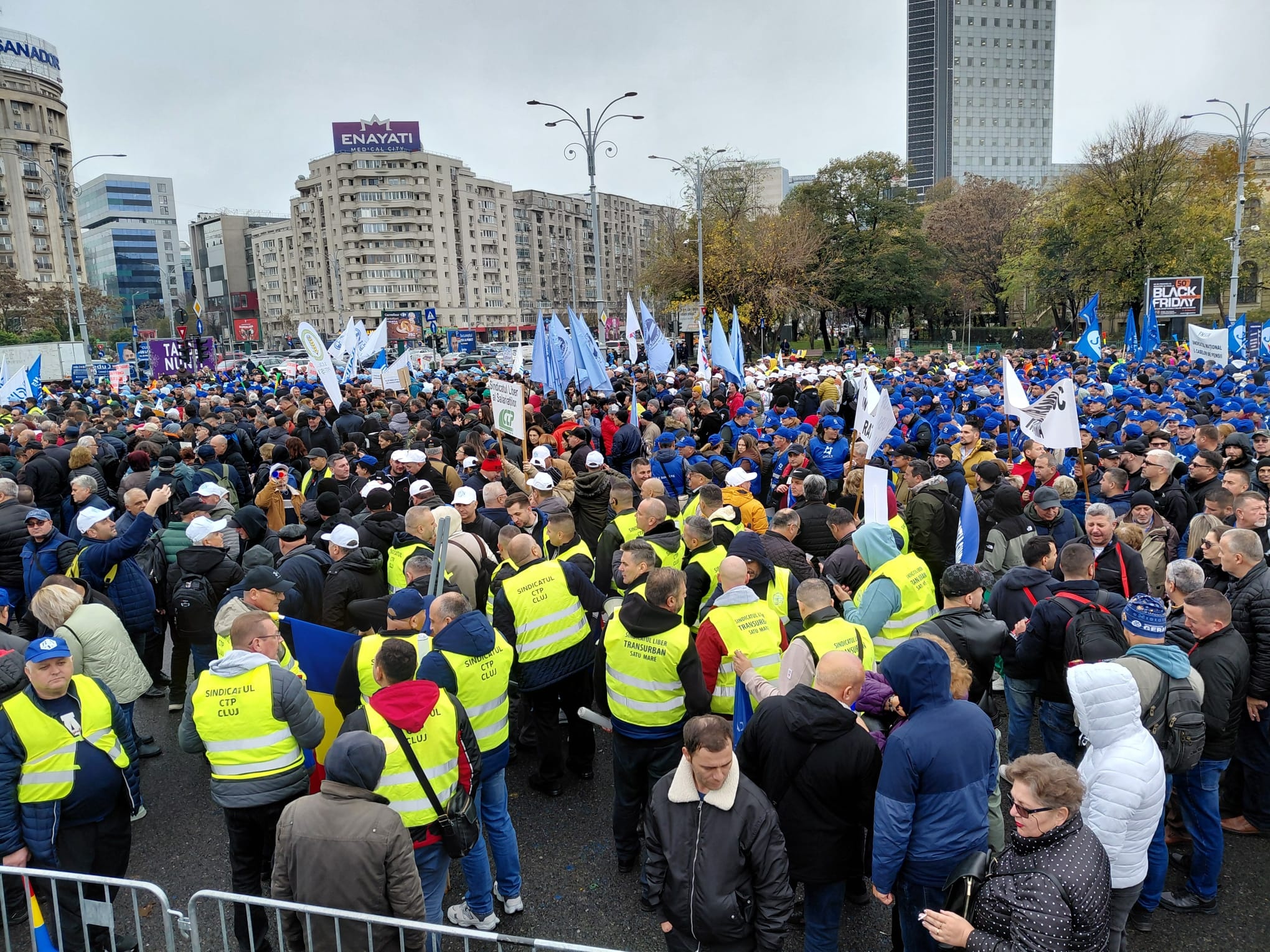 Zeci de sindicaliști de la BNS Suceava au fost la București, la mitingul împotriva austerității