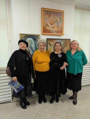 Artista Pușa Pîslaru-Ionescu, o coloristă desăvârșită, a expus „Dincolo de…”, la Muzeul de Istorie