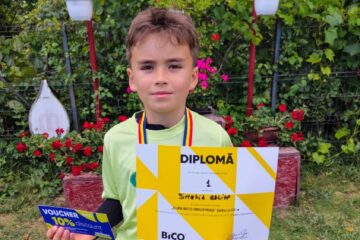 Micii tenismeni suceveni au fost protagoniști la turneul de la Bacău