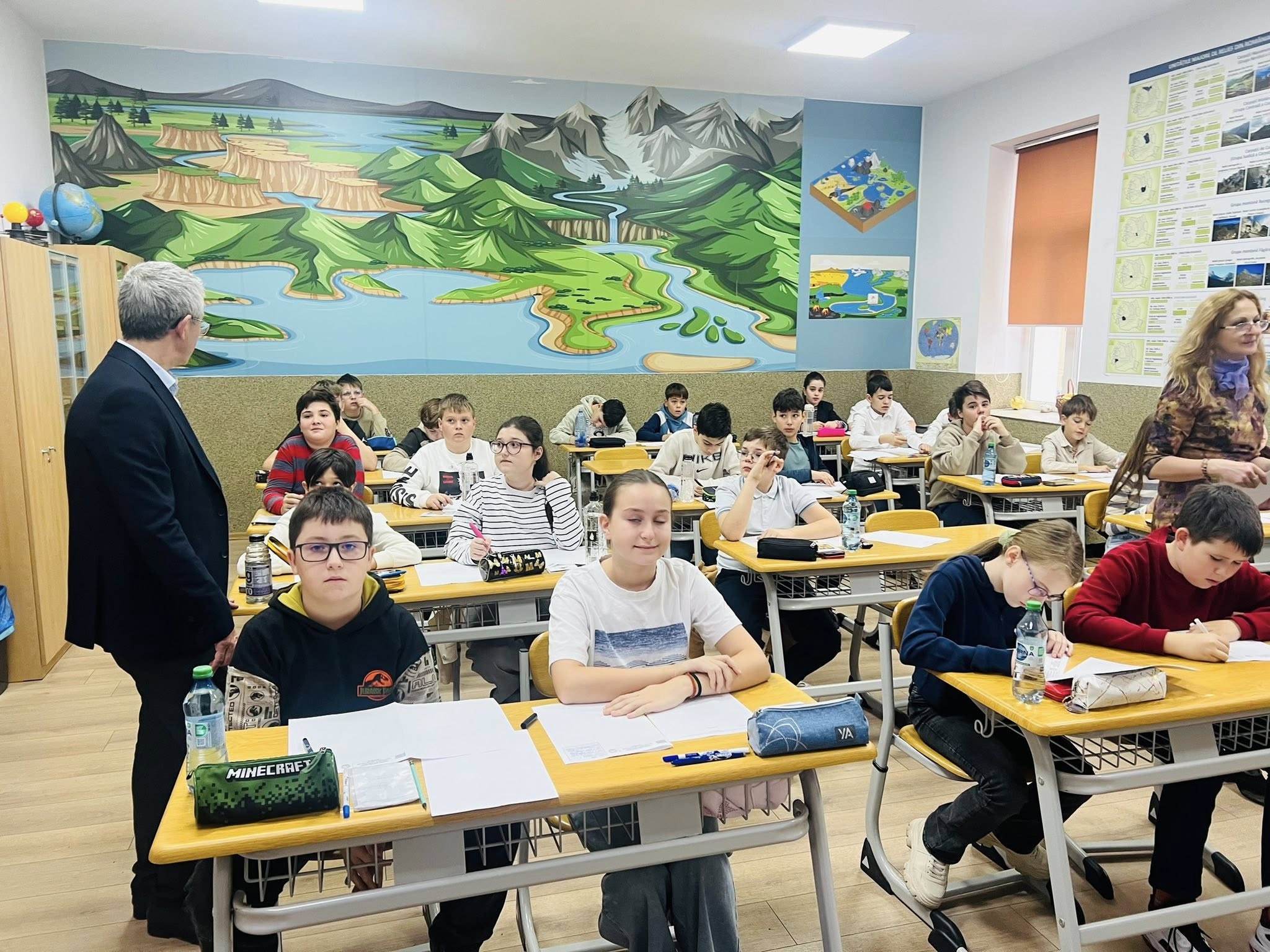 Aproape 300 de elevi la Gura Humorului, la Concursul „Memorialul David Hrimiuc”, dedicat pasionaților de matematică