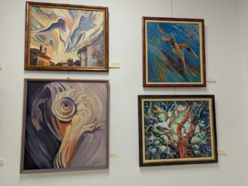 Artista Pușa Pîslaru-Ionescu, o coloristă desăvârșită, a expus „Dincolo de…”, la Muzeul de Istorie