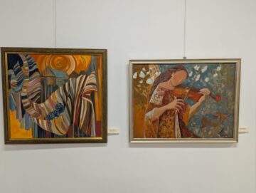 Artista Pușa Pîslaru-Ionescu, o coloristă desăvârșită, a expus „Dincolo de…”, la Muzeul de Istorie