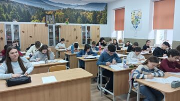 Aproape 300 de elevi la Gura Humorului, la Concursul „Memorialul David Hrimiuc”, dedicat pasionaților de matematică