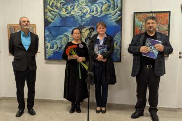 Artista Pușa Pîslaru-Ionescu, o coloristă desăvârșită, a expus „Dincolo de…”, la Muzeul de Istorie