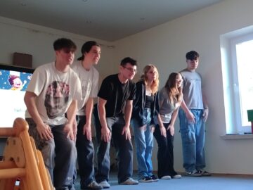 Elevii de la Colegiul „Vasile Lovinescu” Fălticeni, ambasadori ai implicării civice în Polonia