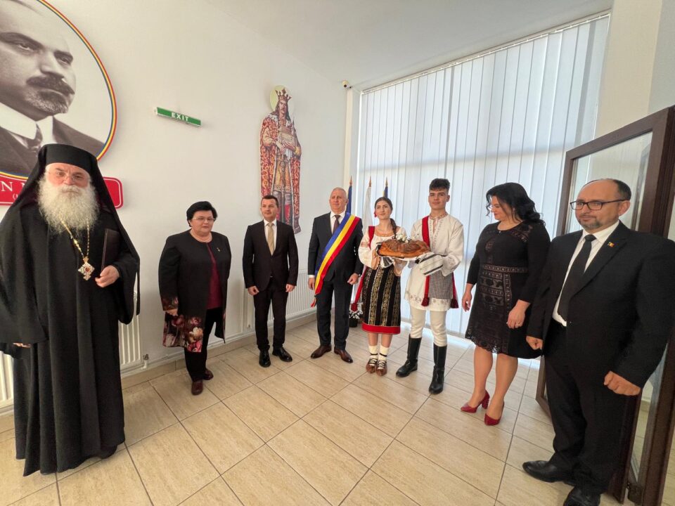 Omagiu marelui istoric Ion Nistor, la liceul din Vicovu de Sus, la 63 de ani de la trecerea sa în neființă