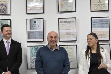 „Povești ascunse” în sigle, ștampile și sigilii vechi, la Galeria de Artă Zamca