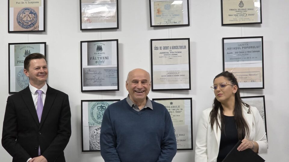 „Povești ascunse” în sigle, ștampile și sigilii vechi, la Galeria de Artă Zamca