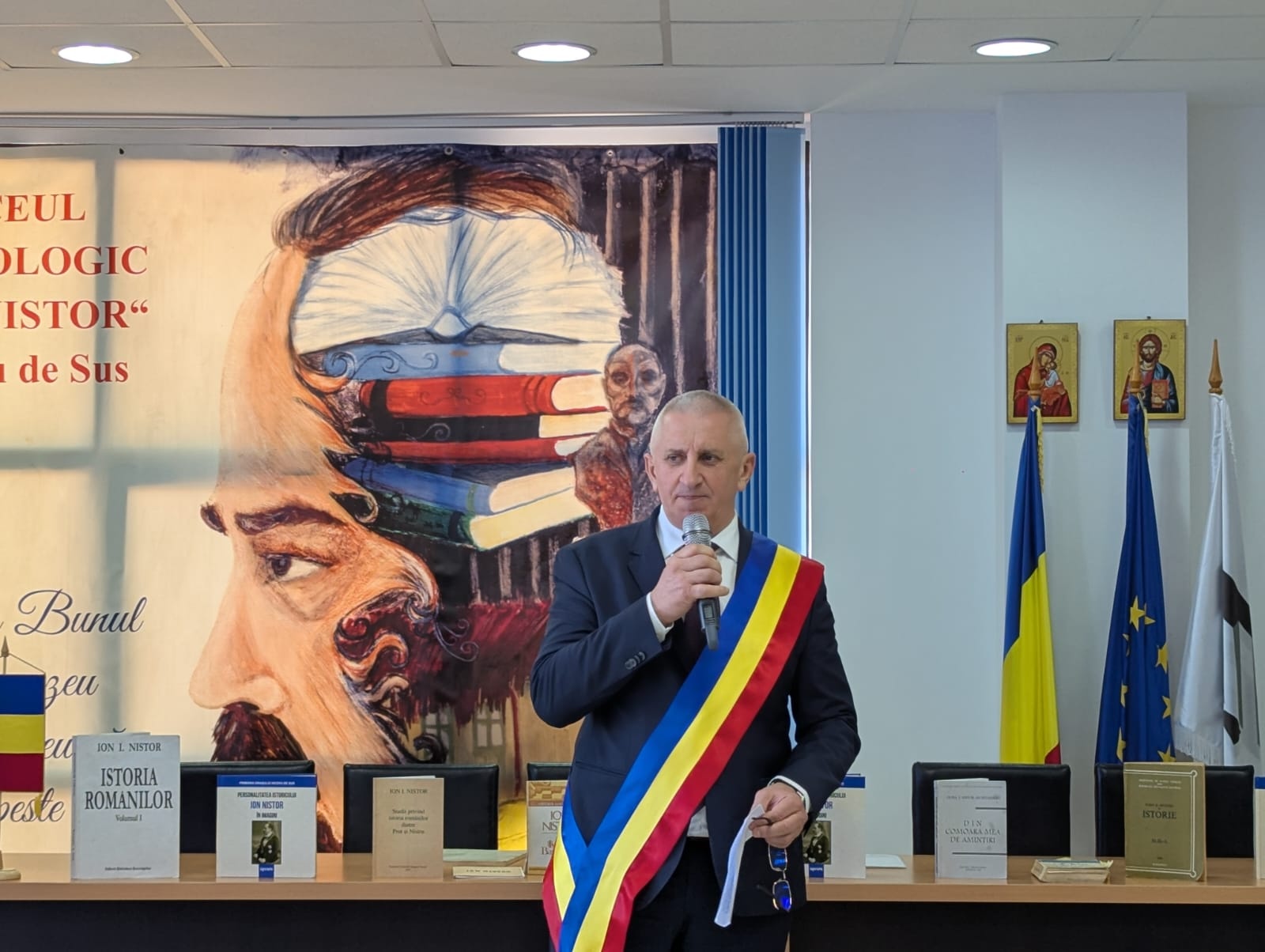 Omagiu marelui istoric Ion Nistor, la liceul din Vicovu de Sus, la 63 de ani de la trecerea sa în neființă