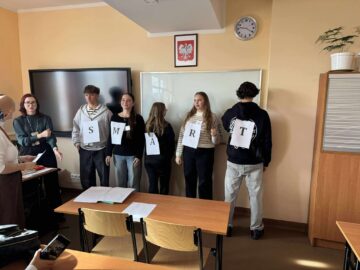 Elevii de la Colegiul „Vasile Lovinescu” Fălticeni, ambasadori ai implicării civice în Polonia