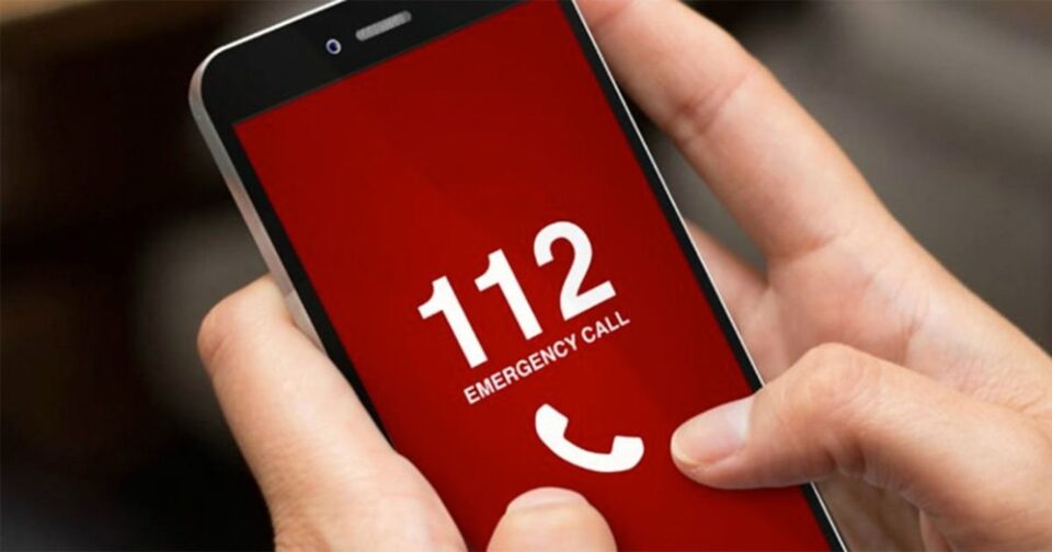 Ofensat că i s-a cerut de băut, un bărbat a sunat la 112 și a cerut ajutorul polițiștilor