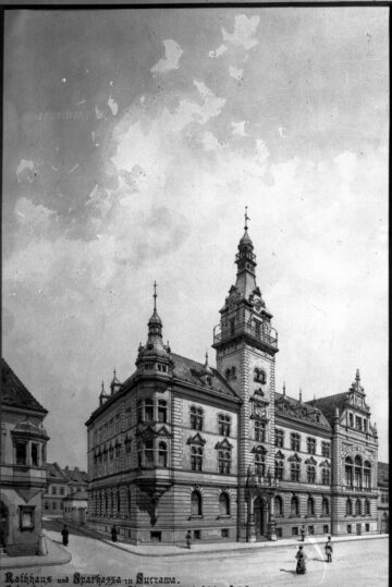 Ras de comuniști de pe turnul cu ceas, Sfântul Gheorghe și-a reluat locul pe fațada Palatului Administrativ din Suceava