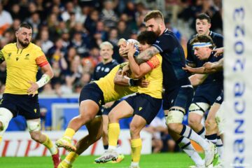 Alin Conache, cu mingea în brațe