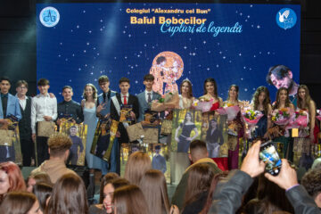 Balul Bobocilor: Cupluri de legendă  la Colegiul „Alexandru cel Bun” Gura Humorului