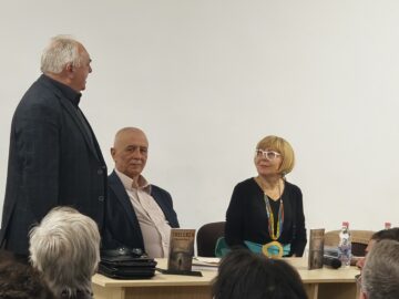 „Trecerea” – cea de-a zecea carte a jurnalistului Neculai Roșca, lansată cu sala plină