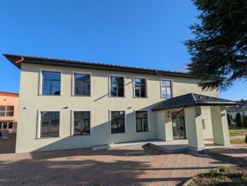 Primăria Vicovu de Sus a finalizat lucrările de reabilitare și modernizare a clădirii principale a Liceului Tehnologic „Ion Nistor”