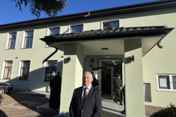 Primăria Vicovu de Sus a finalizat lucrările de reabilitare și modernizare a clădirii principale a Liceului Tehnologic „Ion Nistor”