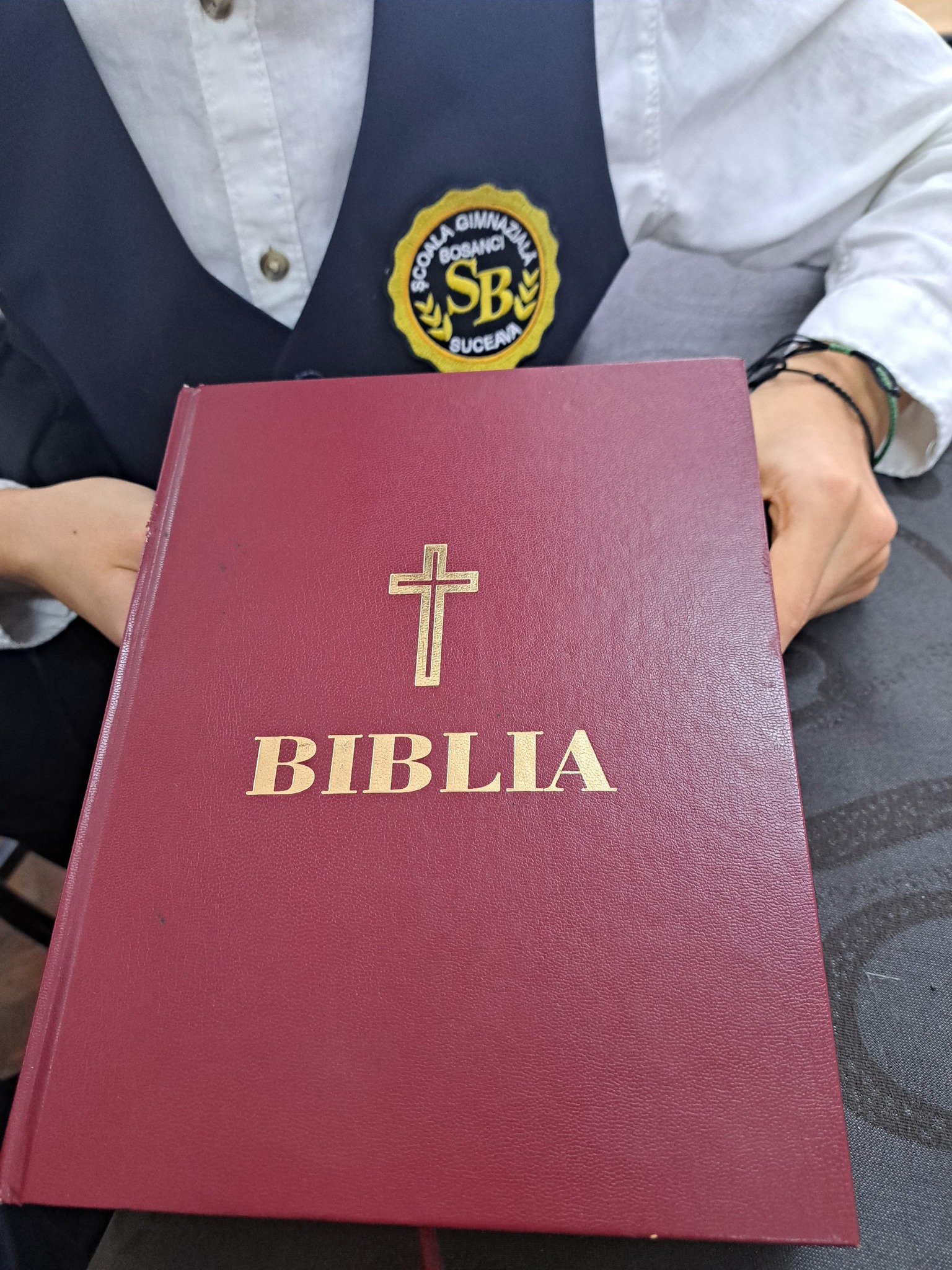 La Suceava, de Ziua Bibliei, peste 7500 de elevi au citit întreaga Sfântă Scriptură într-o singură oră