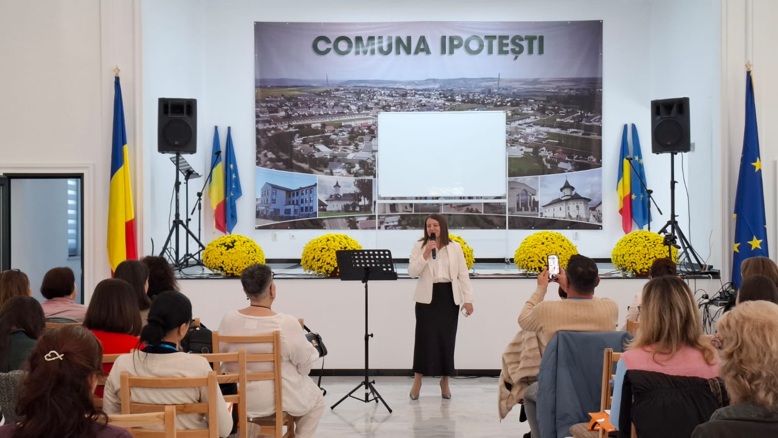 Întâlnirea bibliotecarilor școlari din județ – interacțiune și discuții pentru adaptarea la provocările actuale