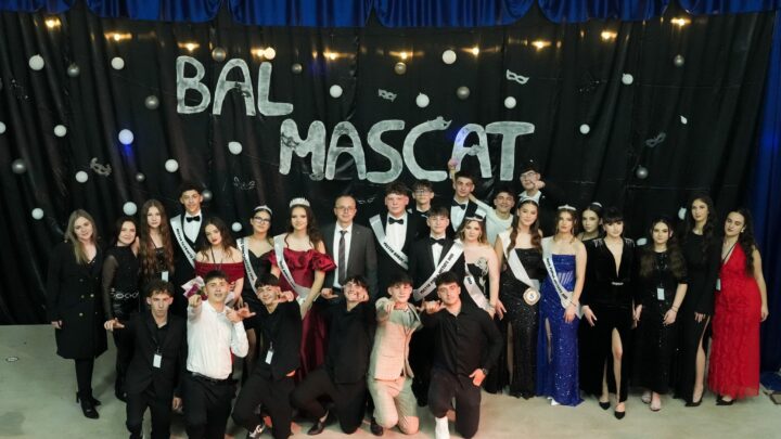 Balul Bobocilor, la Liceul Tehnologic „Ștefan cel Mare” Cajvana