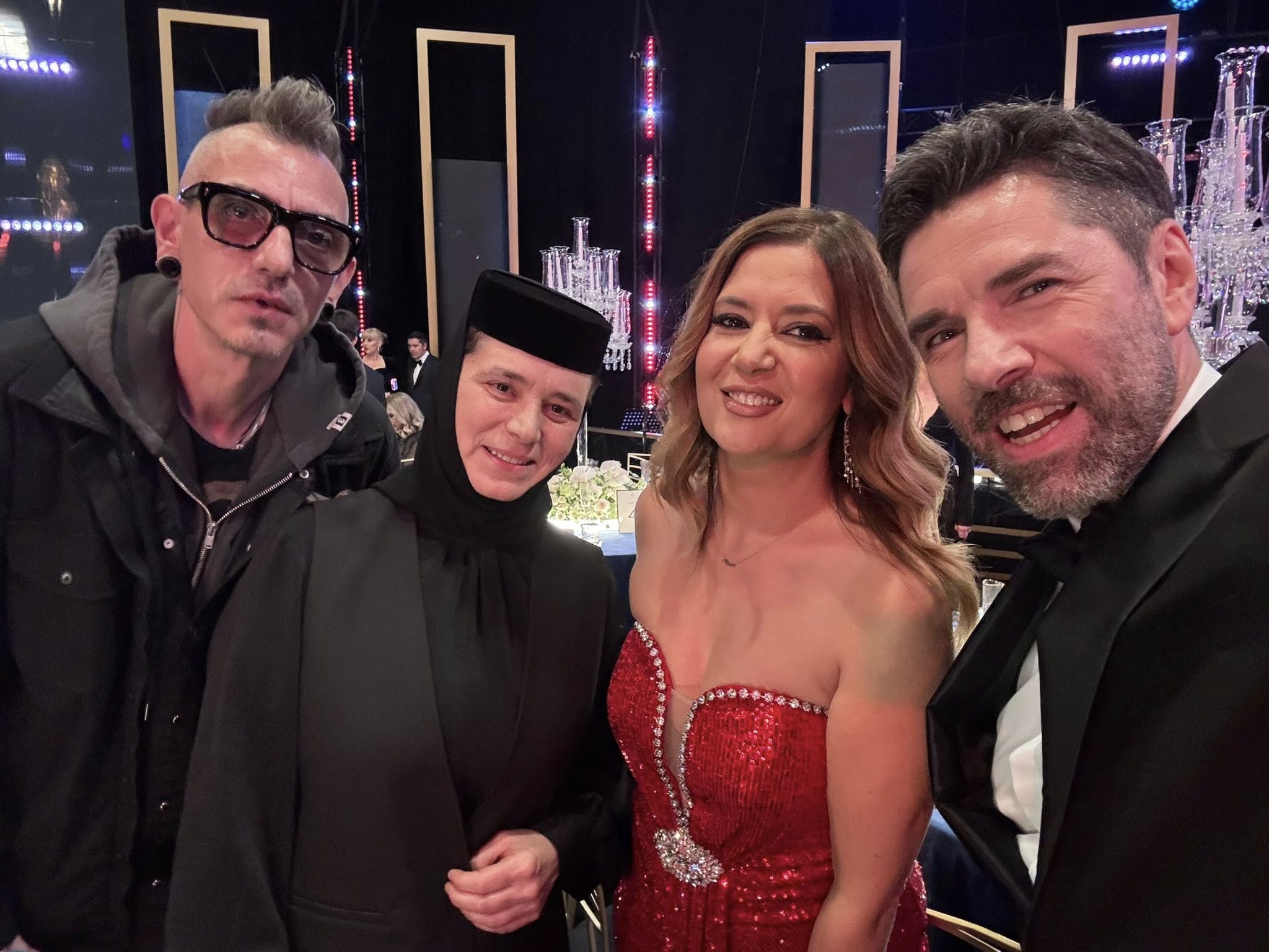 Maica Ecaterina, cunoscută pentru implicarea ei în activitatea Așezământului de copii de la Rădăuți, premiată la „Gala PRO TV – 30” sursa foto Facebook: Alex Dima