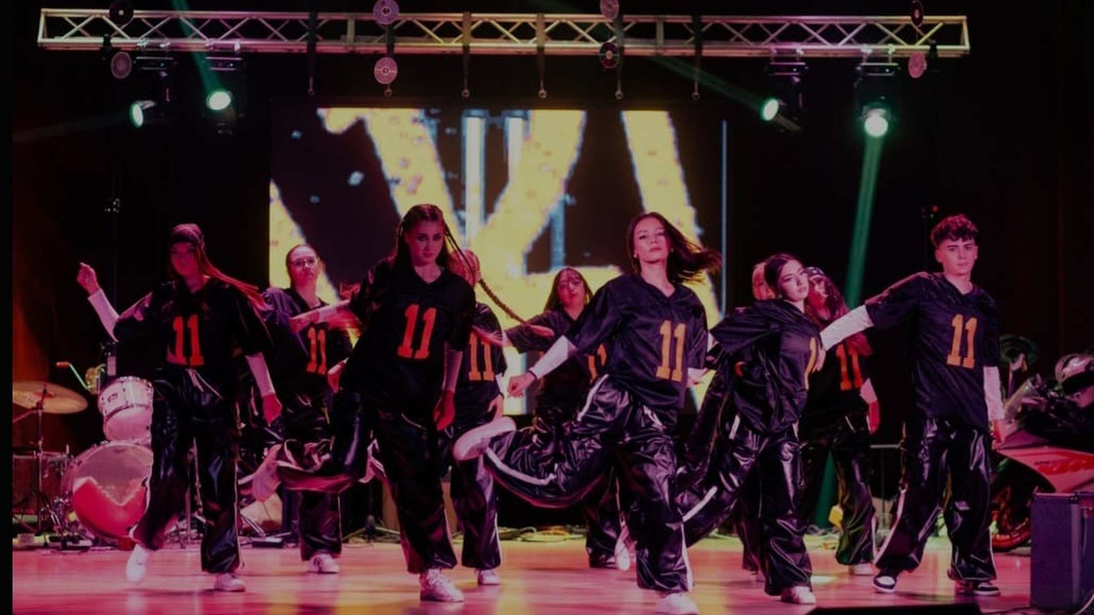 Balul Bobocilor de la Colegiul ,,Regele Ferdinand I” – o explozie de energie Hip-Hop