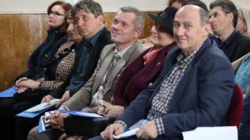 Prima ediție a Conferinței Naționale „Emoții în oglindă”, un succes remarcabil la Fălticeni