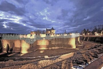 Șoldan: “Cel mai vizitat obiectiv turistic al județului, Cetatea de Scaun a Sucevei, va intra într-un proces de restaurare unic în România” Șoldan: “Cel mai vizitat obiectiv turistic al județului, Cetatea de Scaun a Sucevei, va intra într-un proces de restaurare unic în România”