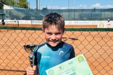 Rezultate bune pentru tenisul juvenil sucevean la turneele de la Bacău și Bistrița Rezultate bune pentru tenisul juvenil sucevean la turneele de la Bacău și Bistrița