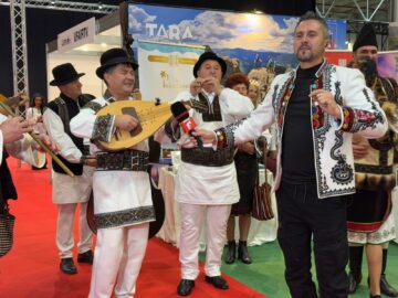 Bucovina este promovată la Târgul de Turism al României