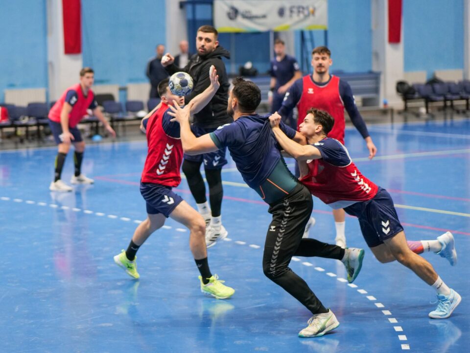 Universitarii pregătesc intens confruntarea cu Potaissa Universitarii pregătesc intens confruntarea cu Potaissa