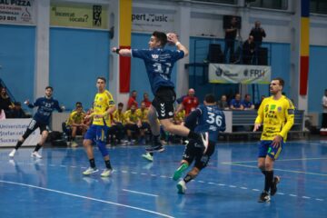 Universitarii au răpus vicecampioana României Universitarii au răpus vicecampioana României