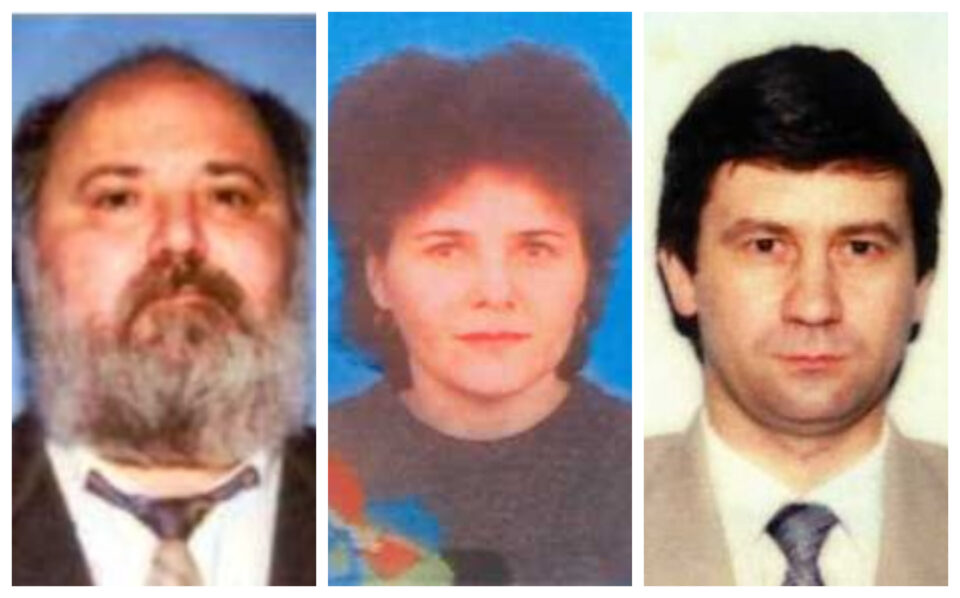 Profesorul doctor inginer Romul Vancea, decan, conferențiar doctor Doina Maria Robu, prodecan, și lector doctor Florin George Iancu, șeful catedrei de Informatică